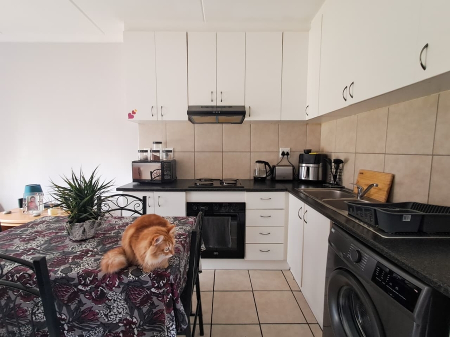 To Let 2 Bedroom Property for Rent in Kraaifontein East Western Cape